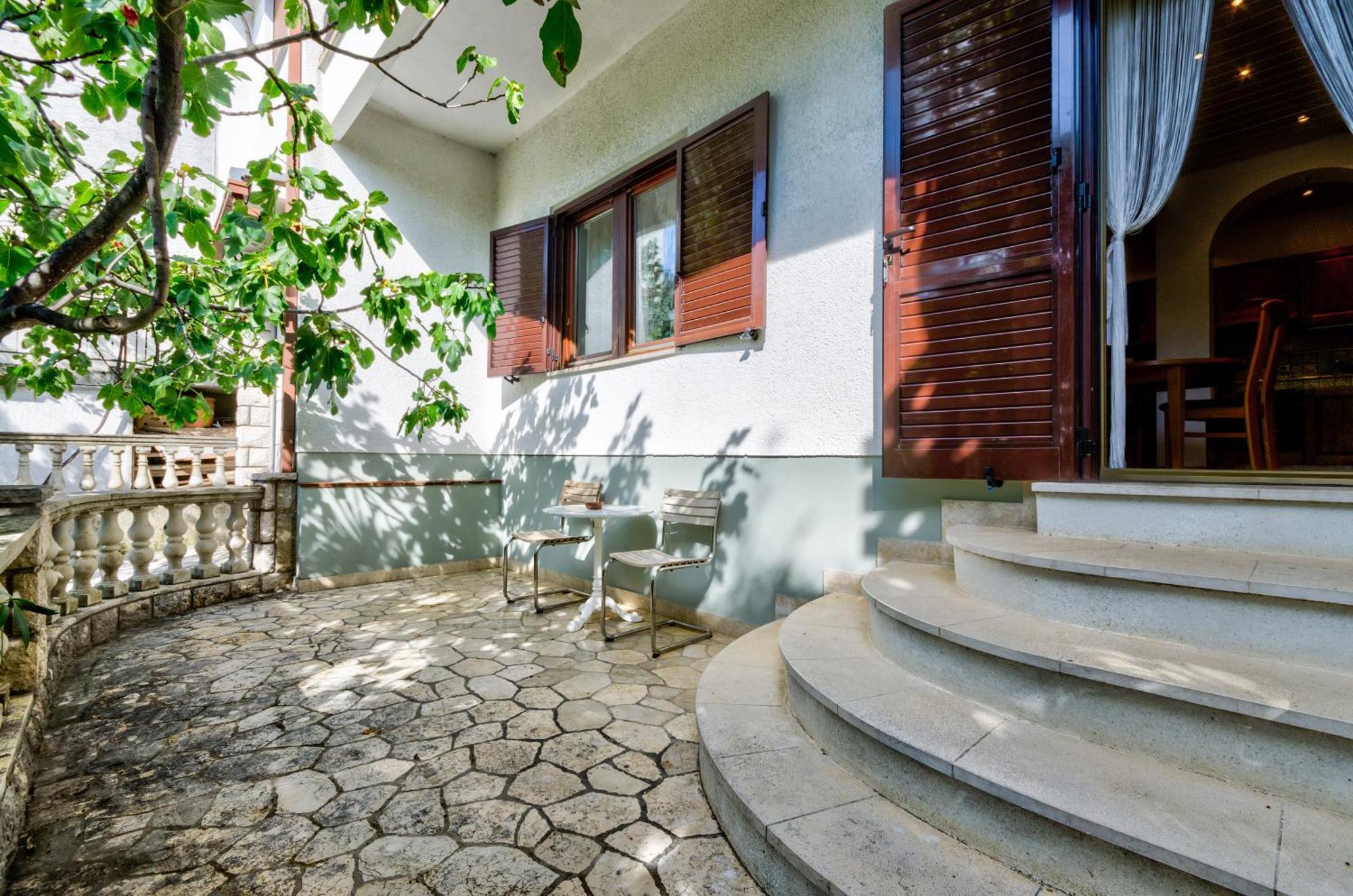 Villa Nada Crikvenica Eksteriør bilde